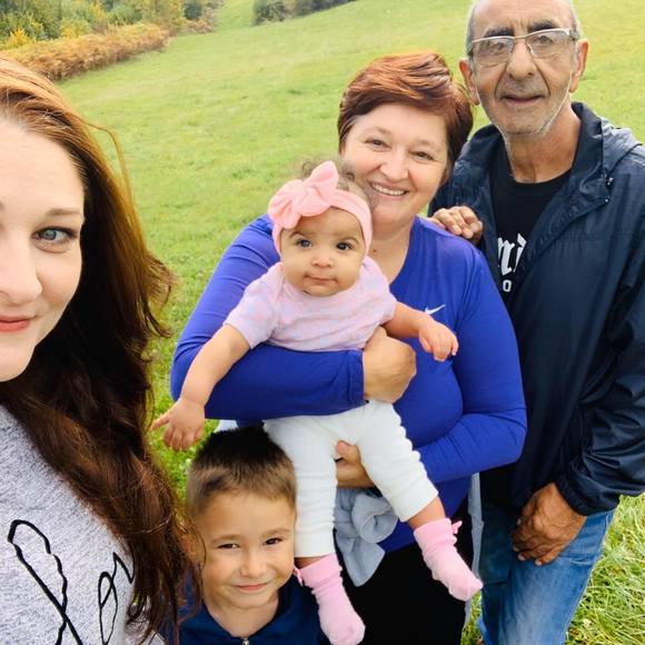 Meet your Posher, Selma - Picture 1 of 1